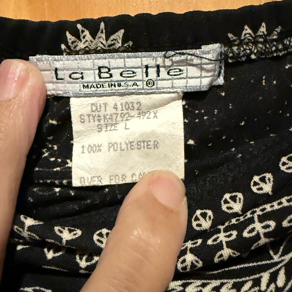 La Belle Ladies Skirt Size Large
